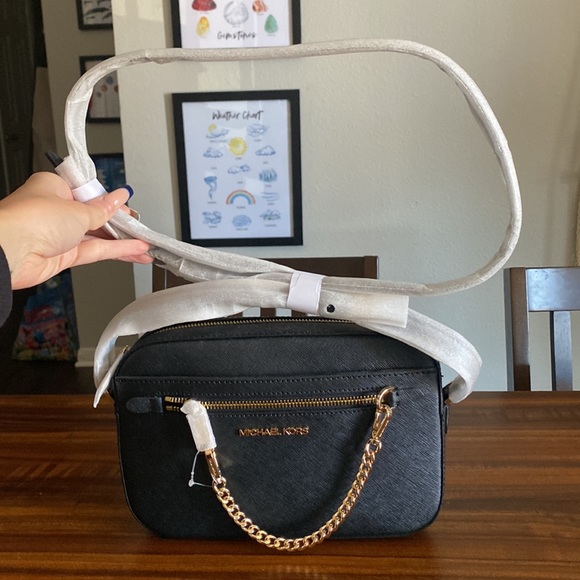 Brand New Michael Kors - Picture 3 of 9